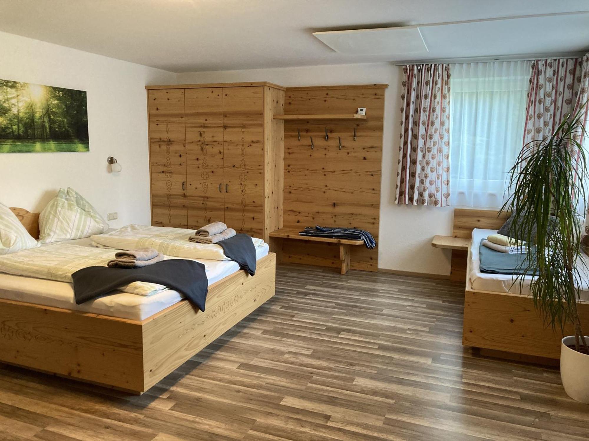 Haus Voithofer Apartamento Sankt Johann im Pongau Exterior foto