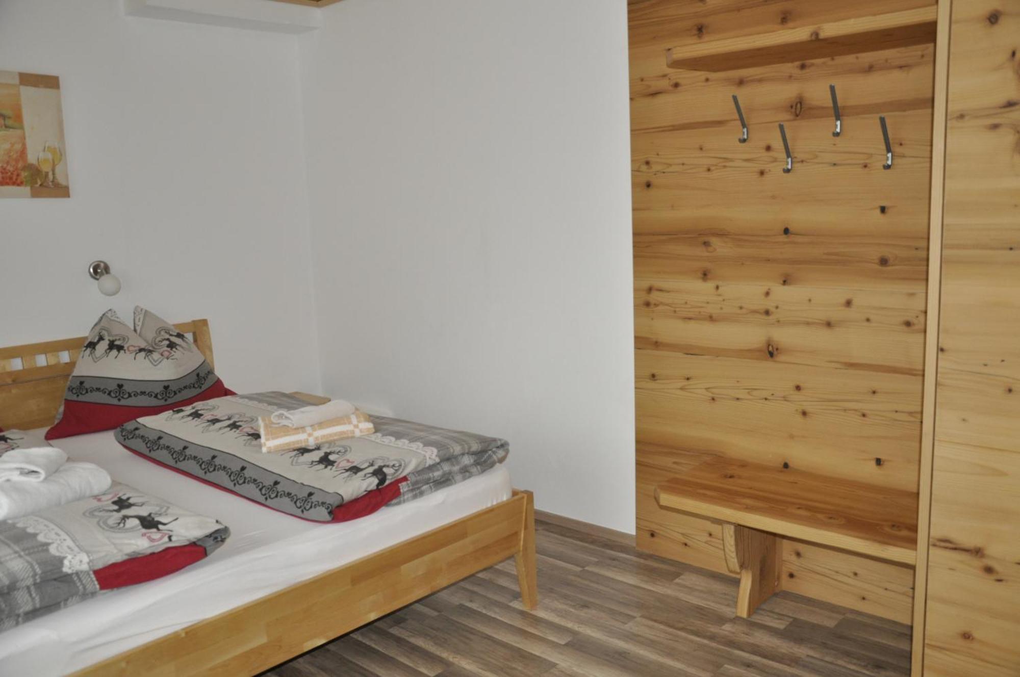 Haus Voithofer Apartamento Sankt Johann im Pongau Quarto foto