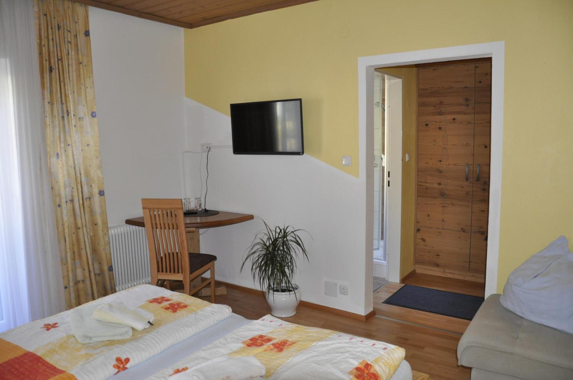 Haus Voithofer Apartamento Sankt Johann im Pongau Quarto foto